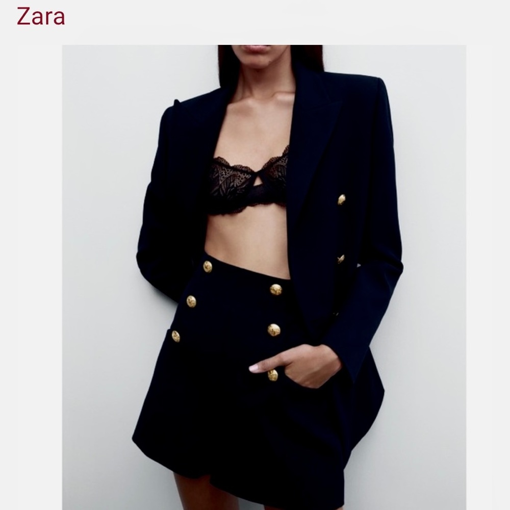 Zara Dressy High Waist Gold Button Shorts